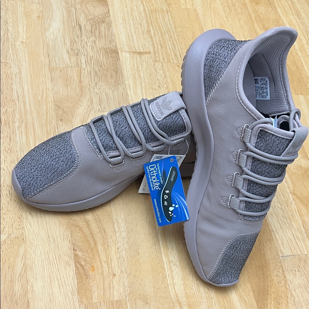 ❣️Host Pick! ❣️Men’s Original Tubular Kicks in Shadow Dust